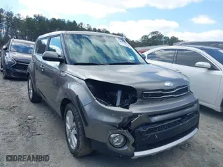 2018 Kia Soul + with VIN KNDJP3A58J7568064, listed as a IAAI auction lot 41628469 with 98,947 mi miles. Bid and sale history available at carsss.com. Image 1.