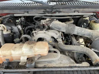 2000 Ford F-250 XL with VIN 1FTNX21S6YEC84441, listed as a Copart auction lot 44219505 with 163,757 mi miles and Clean title. Bid and sale history available at DreamBid. Image 7.