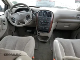 2002 Chrysler Town & Country LX with VIN 2C4GP44362R637151, listed as a Copart auction lot 49450105 with 190,772 mi miles and Salvage Title. Bid and sale history available at carsss.com. Image 8.