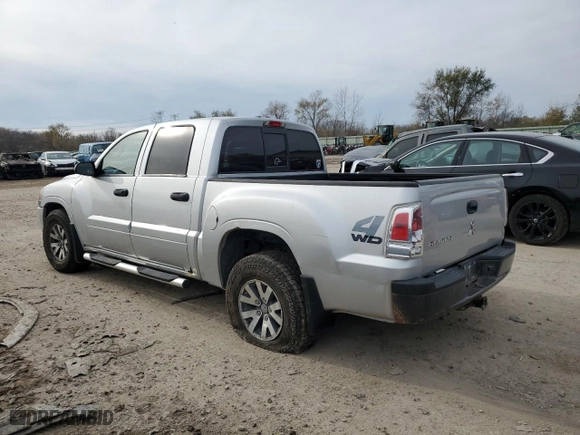 2007 Mitsubishi Raider LS with VIN 1Z7HT28K67S217597, listed as a Copart auction lot 79767304 with 110743 miles and Salvage Title. Bid and sale history available at carsss.com. Image 2.