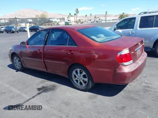 2006 Toyota Camry STD z VIN 4T1BE30K06U140494, wystawiony jako IAAI lot #41837962 z przebiegiem 127 780 mil mil oraz . Historia ofert i sprzedaży dostępna na DreamBid. Obrazek 3.