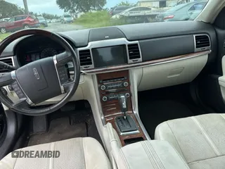 2011 Lincoln MKZ Hybrid with VIN 3LNDL2L33BR759329, listed as a Copart auction lot 76805644 with 131,927 mi miles and Clean Title. Bid and sale history available at carsss.com. Image 9.