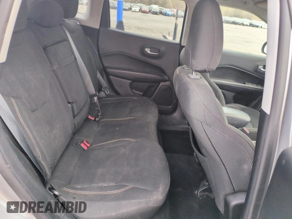 2017 Jeep Compass Sport z VIN 3C4NJDAB3HT656265, wystawiony jako Copart lot #50560125 z przebiegiem 49 558 mil mil oraz Szkoda całkowita • Salvage title. Historia ofert i sprzedaży dostępna na DreamBid. Obrazek 11.