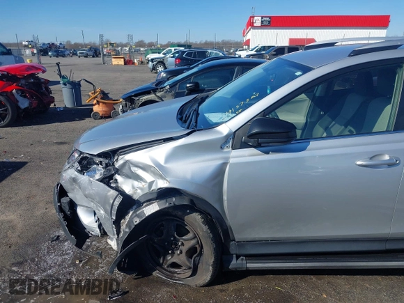 2013 Toyota RAV4 LE with VIN JTMZFREV9DD000690, listed as a IAAI auction lot 41575027 with 123,038 mi miles. Bid and sale history available at carsss.com. Image 17.