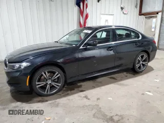 2024 BMW 3 Series 330i xDrive with VIN 3MW89FF05R8E18069, listed as a Copart auction lot 44692165 with 19,373 mi miles and Clean Title. Bid and sale history available at carsss.com. Image 1.