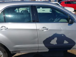 2017 Chevrolet Equinox LS with VIN 2GNALBEK9H1565422, listed as a IAAI auction lot 41734569 with 219,718 mi miles. Bid and sale history available at carsss.com. Image 13.