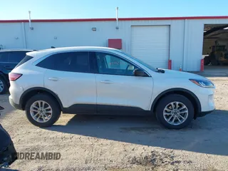 2022 Ford Escape SE with VIN 1FMCU9G60NUA61330, listed as a IAAI auction lot 41725478 with 150,587 mi miles and . Bid and sale history available at DreamBid. Image 14.