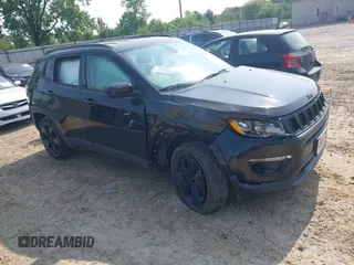 2020 Jeep Compass Latitude с VIN 3C4NJDBB6LT209985, выставлен на аукционе IAAI как лот 42370439 с пробегом 38 089 миль миль и . История ставок и продаж доступна на DreamBid. Изображение 1.