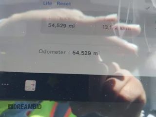 2023 Tesla Model 3 с VIN 5YJ3E1EA8PF400213, выставлен на аукционе IAAI как лот 42117720 с пробегом 54 529 миль миль и . История ставок и продаж доступна на DreamBid. Изображение 14.