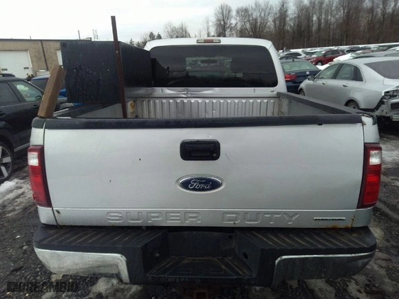2012 Ford Super Duty F-250 SRW XL with VIN 1FT7X2B61CED13945, listed as a IAAI auction lot 41662333 with 196,509 mi miles. Bid and sale history available at carsss.com. Image 16.