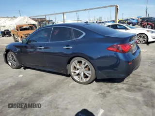 2017 Infiniti Q70 3.7 z VIN JN1BY1AP1HM741381, wystawiony jako Copart lot #48637015 z przebiegiem 122 862 mil mil oraz Szkoda całkowita • Salvage title. Historia ofert i sprzedaży dostępna na DreamBid. Obrazek 2.
