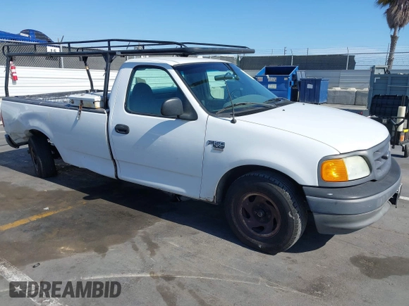 2004 Ford F-150 XL with VIN 2FTRF17W34CA91446, listed as a IAAI auction lot 42390946 with 271,177 mi miles and . Bid and sale history available at DreamBid. Image 1.