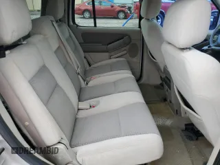 2006 Ford Explorer XLT z VIN 1FMEU63E66ZA29135, wystawiony jako Copart lot #54723255 z przebiegiem 202 815 mil mil oraz Czysty tytuł • Clean title. Historia ofert i sprzedaży dostępna na DreamBid. Obrazek 11.
