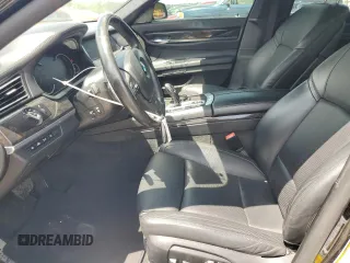 2014 BMW 7 Series ALPINA B7 с VIN WBAYE8C5XED136045, выставлен на аукционе Copart как лот 54751835 с пробегом 92 812 миль миль и Списание • Salvage title. История ставок и продаж доступна на DreamBid. Изображение 7.
