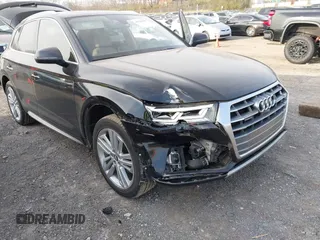 2019 Audi Q5 Prestige with VIN WA1CNAFY2K2055259, listed as a IAAI auction lot 41761227 with 48,983 mi miles. Bid and sale history available at carsss.com. Image 6.