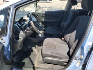 2010 Honda Fit Sport с VIN JHMGE8H6XAS006965, выставлен на аукционе Copart как лот 58011325 с пробегом 113 064 миль миль и Списание • Salvage title. История ставок и продаж доступна на DreamBid. Изображение 7.