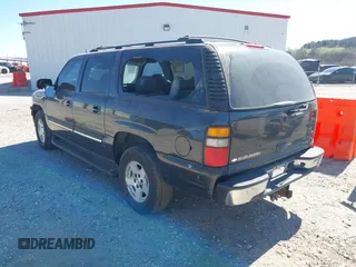 2004 Chevrolet Suburban LS with VIN 3GNEC16Z24G269957, listed as a IAAI auction lot 41739190 with 269,891 mi miles. Bid and sale history available at carsss.com. Image 3.