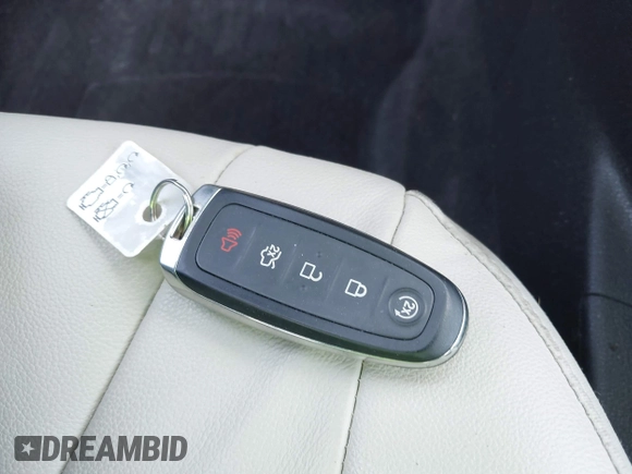 2018 Ford Focus Titanium с VIN 1FADP3J22JL314642, выставлен на аукционе IAAI как лот 42128194 с пробегом 62 787 миль миль и . История ставок и продаж доступна на DreamBid. Изображение 11.