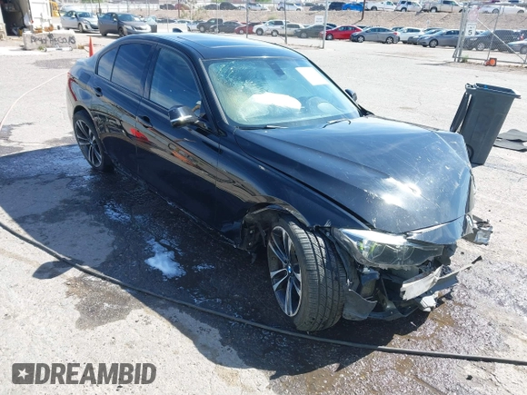 2018 BMW 3 Series 340i z VIN WBA8B3G54JNV00888, wystawiony jako IAAI lot #42062044 z przebiegiem 64 412 mil mil oraz . Historia ofert i sprzedaży dostępna na DreamBid. Obrazek 1.