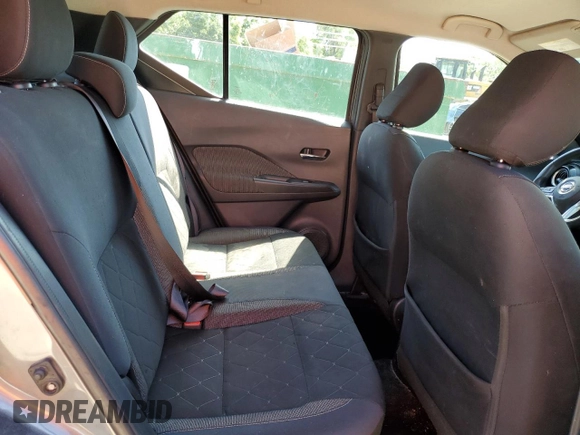 2019 Nissan Kicks S with VIN 3N1CP5CUXKL492288, listed as a Copart auction lot 52541025 with 95,426 mi miles and Non Repairable. Bid and sale history available at DreamBid. Image 11.
