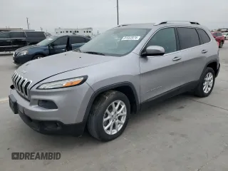 2018 Jeep Cherokee Latitude Plus with VIN 1C4PJLLB7JD605475, listed as a Copart auction lot 81552074 with 43,026 mi miles and Salvage title. Bid and sale history available at DreamBid. Image 1.