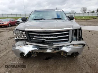 2013 GMC Sierra 1500 SLE with VIN 1GTR2VE78DZ189647, listed as a Copart auction lot 78224734 with 136,471 mi miles and Clean Title. Bid and sale history available at DreamBid. Image 5.