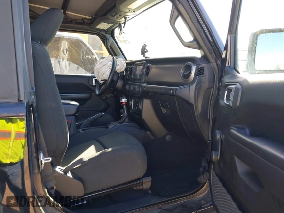 2021 Jeep Wrangler Sport with VIN 1C4GJXAG8MW559296, listed as a IAAI auction lot 41759848 with 47,374 mi miles and . Bid and sale history available at DreamBid. Image 5.