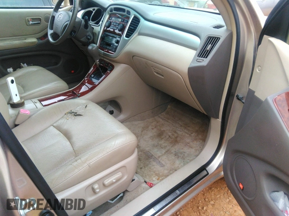 2007 Toyota Highlander w/3rd Row z VIN JTEDW21A070019074, wystawiony jako IAAI lot #40342502 z przebiegiem 253 967 mil mil oraz . Historia ofert i sprzedaży dostępna na DreamBid. Obrazek 5.