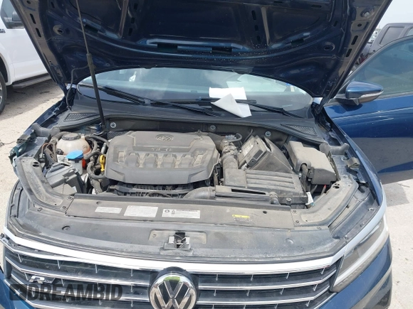 2018 Volkswagen Passat S z VIN 1VWAA7A35JC040106, wystawiony jako IAAI lot #41921626 z przebiegiem 60 785 mil mil oraz . Historia ofert i sprzedaży dostępna na DreamBid. Obrazek 10.