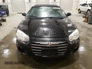 2004 Chrysler Sebring LXi with VIN 1C3EL55R44N414221, listed as a Copart auction lot 88304615 with 198,945 mi miles and Salvage Title. Bid and sale history available at DreamBid. Image 5.
