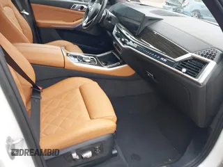 2024 BMW X5 xDrive40i with VIN 5UX23EU0XR9T63789, listed as a IAAI auction lot 42324467 with 25,057 mi miles and . Bid and sale history available at DreamBid. Image 5.