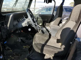 1995 Jeep Wrangler S with VIN 1J4FY19P5SP245471, listed as a Copart auction lot 80534344 with 150,083 mi miles and Clean Title. Bid and sale history available at carsss.com. Image 7.