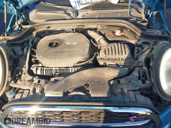 2015 MINI Hardtop 4 Door S with VIN WMWXU3C58F2B58305, listed as a IAAI auction lot 41413715 with 98,413 mi miles and . Bid and sale history available at DreamBid. Image 10.