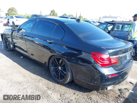 2014 BMW 7 Series ALPINA B7 with VIN WBAYE8C50ED135826, listed as a IAAI auction lot 42610145 with 75,324 mi miles and . Bid and sale history available at DreamBid. Image 3.