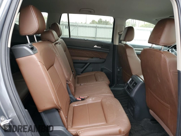 2023 Volkswagen Atlas SE z VIN 1V2HR2CA0PC522210, wystawiony jako Copart lot #54444035 z przebiegiem 15 514 mil mil oraz Szkoda całkowita • Salvage title. Historia ofert i sprzedaży dostępna na DreamBid. Obrazek 11.