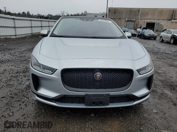2020 Jaguar I-Pace SE with VIN SADHC2S16L1F79822, listed as a Copart auction lot 42645034 with 17,033 mi miles and . Bid and sale history available at DreamBid. Image 5.