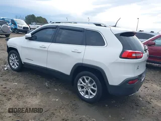 2017 Jeep Cherokee Latitude z VIN 1C4PJLCS9HW643000, wystawiony jako IAAI lot #41459737 z przebiegiem 125 781 mil mil oraz . Historia ofert i sprzedaży dostępna na DreamBid. Obrazek 3.