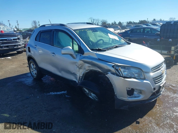 2015 Chevrolet Trax LT with VIN 3GNCJRSB8FL255740, listed as a IAAI auction lot 41561643 with 144,671 mi miles. Bid and sale history available at carsss.com. Image 1.