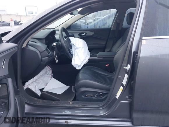 2022 Acura TLX Technology with VIN 19UUB5F46NA003037, listed as a IAAI auction lot 41734924 with 25,096 mi miles and . Bid and sale history available at DreamBid. Image 5.