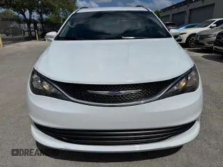 2020 Chrysler Voyager LXI with VIN 2C4RC1DG9LR144605, listed as a Copart auction lot 54107585 with 140,575 mi miles and Salvage Title. Bid and sale history available at carsss.com. Image 5.