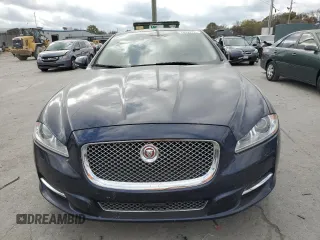 2015 Jaguar XJ Portfolio with VIN SAJWA2GZ9F8V79511, listed as a Copart auction lot 78453394 with 53,341 mi miles and Salvage title. Bid and sale history available at DreamBid. Image 5.