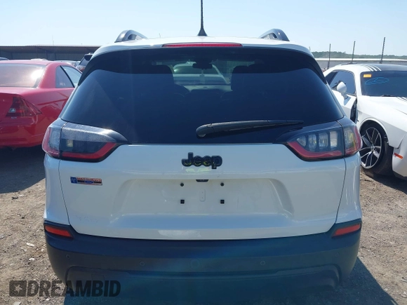 2019 Jeep Cherokee Latitude Plus with VIN 1C4PJLLB0KD339282, listed as a IAAI auction lot 42231050 with 115,901 mi miles and . Bid and sale history available at DreamBid. Image 16.