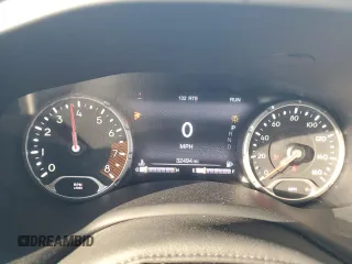 2022 Jeep Renegade Trailhawk with VIN ZACNJDC11NPN50059, listed as a Copart auction lot 43249915 with 32,494 mi miles and Salvage Title. Bid and sale history available at DreamBid. Image 9.