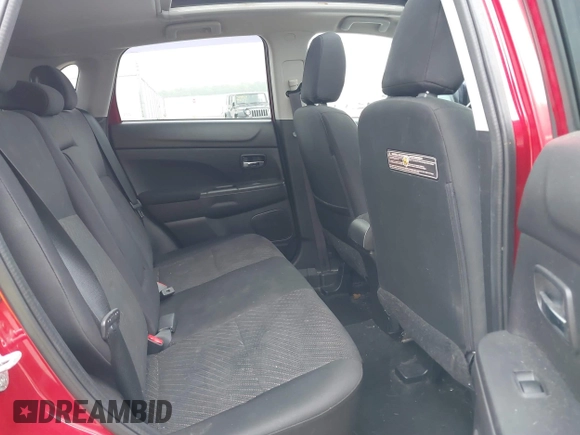2015 Mitsubishi Outlander SE with VIN 4A4AP4AU2FE012096, listed as a IAAI auction lot 42173618 with 113,470 mi miles and . Bid and sale history available at DreamBid. Image 8.