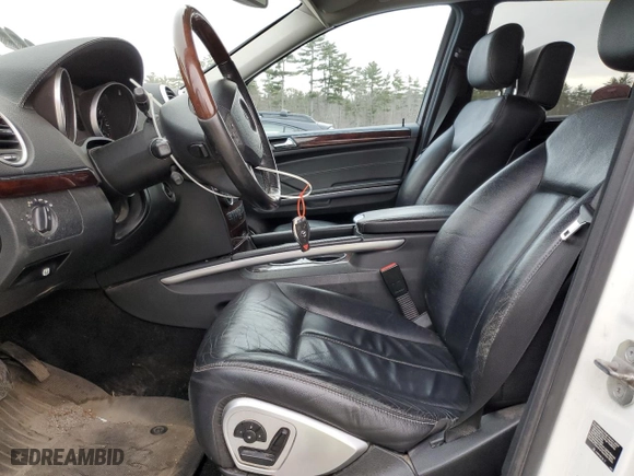 2008 Mercedes-Benz GL-Class 5.5L with VIN 4JGBF86E08A424305, listed as a Copart auction lot 84142524 with 203,885 mi miles and Salvage Title. Bid and sale history available at carsss.com. Image 7.
