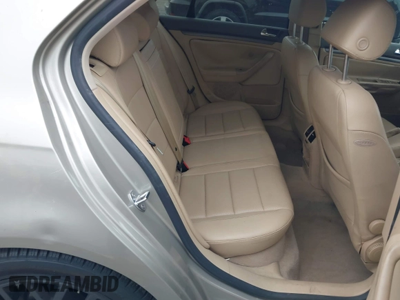 2005 Volkswagen Jetta 2.5 with VIN 3VWSG71K75M604112, listed as a IAAI auction lot 42196395 with 72,142 mi miles and . Bid and sale history available at DreamBid. Image 8.