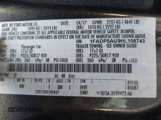 2017 Ford C-Max SE z VIN 1FADP5AU9HL108743, wystawiony jako IAAI lot #41697588 z przebiegiem 188 856 mil mil oraz . Historia ofert i sprzedaży dostępna na DreamBid. Obrazek 9.