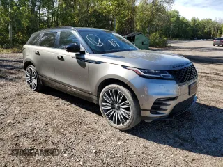 2018 Land Rover Range Rover Velar R-Dynamic HSE with VIN SALYM2RN4JA771597, listed as a Copart auction lot 73367114 with 131,728 mi miles and Clean Title. Bid and sale history available at carsss.com. Image 4.