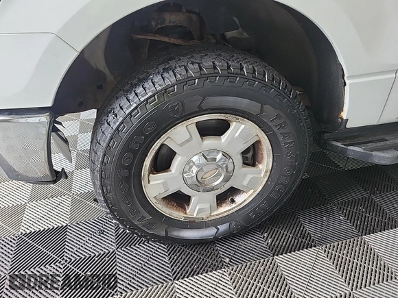 2013 Ford F-150 XL with VIN 1FTFW1ET5DKF21615, listed as a IAAI auction lot 42832458 with 196,851 mi miles and . Bid and sale history available at DreamBid. Image 51.