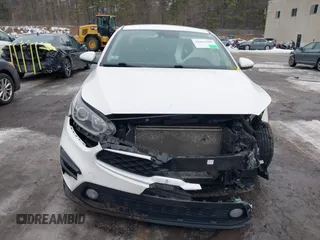 2020 Kia Forte LXS with VIN 3KPF24AD6LE246625, listed as a IAAI auction lot 41661690 with 93,524 mi miles and . Bid and sale history available at carsss.com. Image 12.